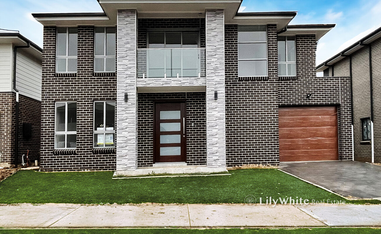 1515219 AUSTRAL 2024 11 21 040654 - Lily White Real Estate Agency, Oran Park, Australia