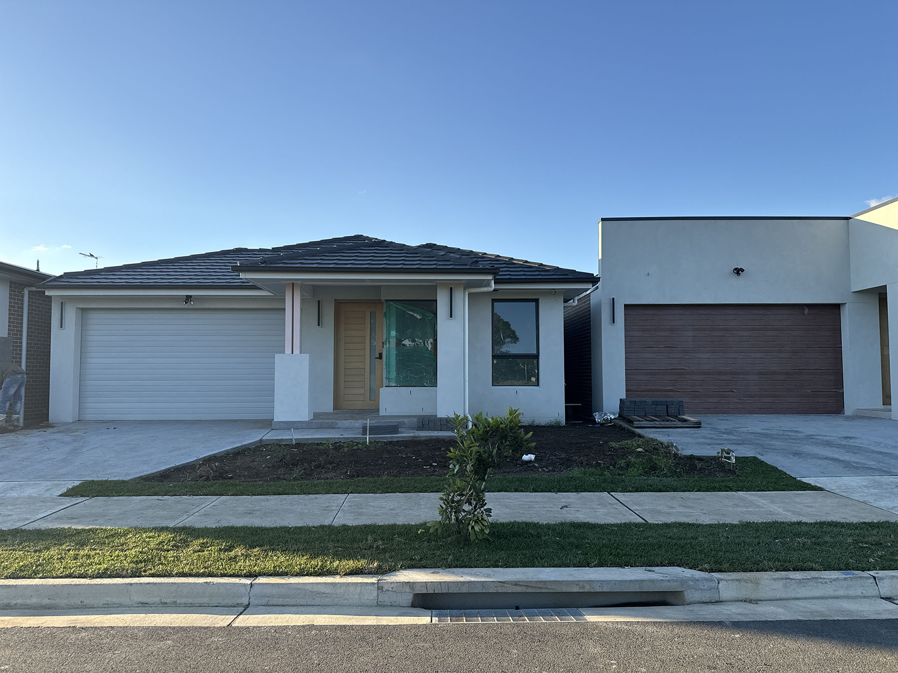 250 seventh avenue austral