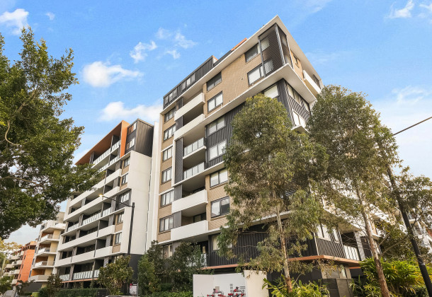 DSC05284 1 1 - Lily White Real Estate Agency, Oran Park, Australia