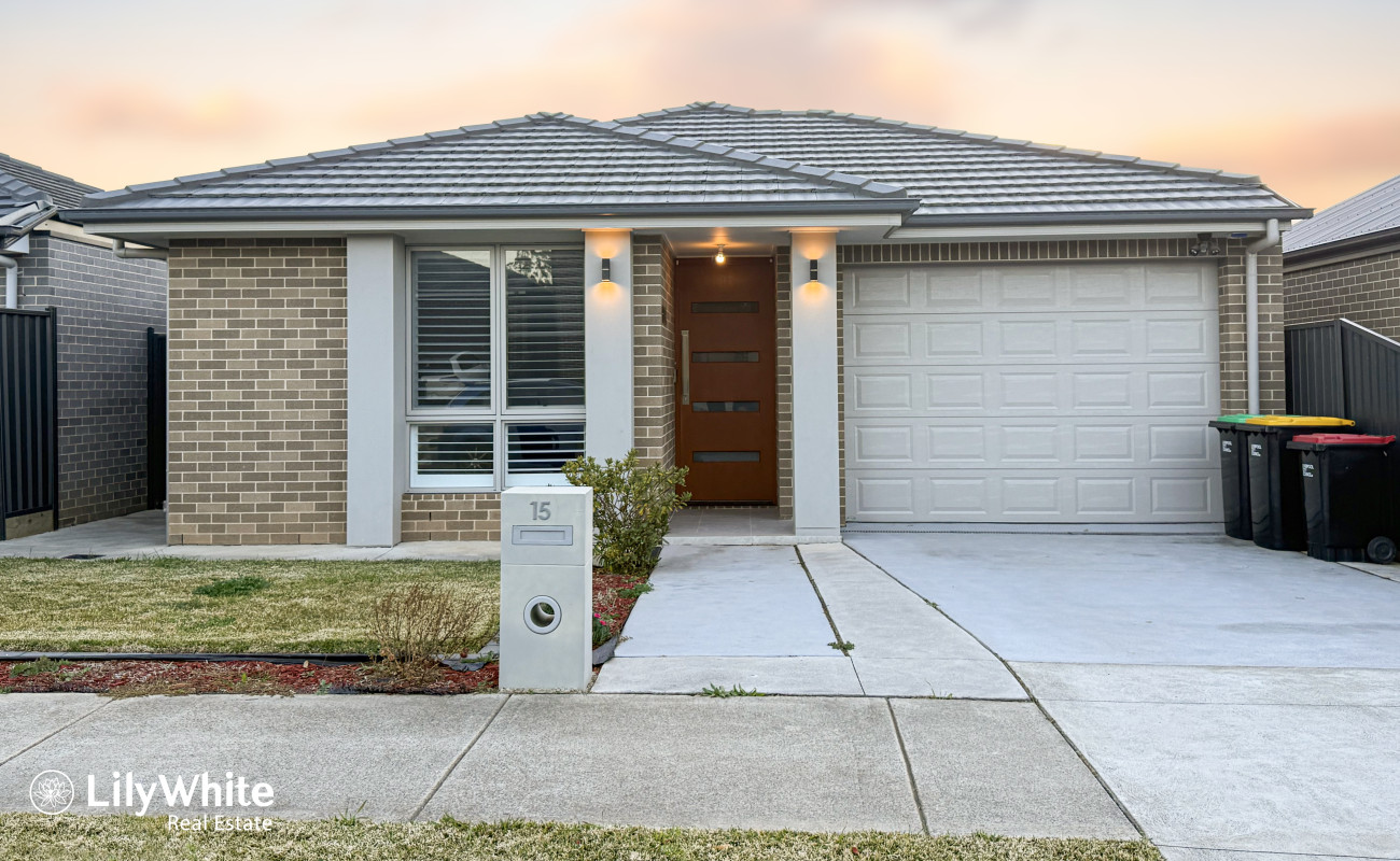 landaise - Lily White Real Estate Agency, Oran Park, Australia
