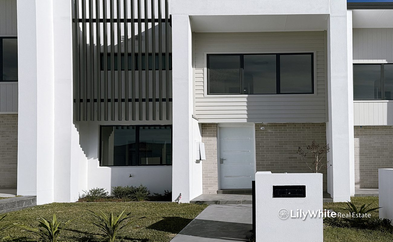 1592898 ORAN PARK 2025 08 01 053539 - Lily White Real Estate Agency, Oran Park, Australia