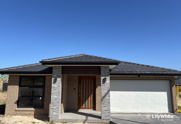 1672818 CLAYMORE 2025 10 25 040842 - Lily White Real Estate Agency, Oran Park, Australia