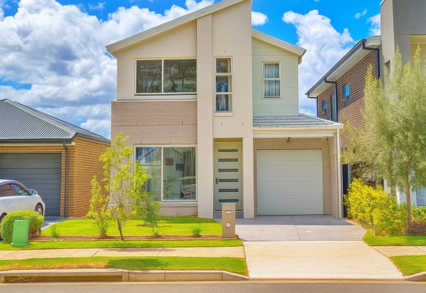 1693398 AUSTRAL 2025 11 07 063850 - Lily White Real Estate Agency, Oran Park, Australia