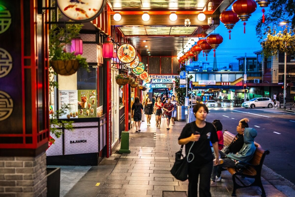 Burwood - Lily White Real Estate