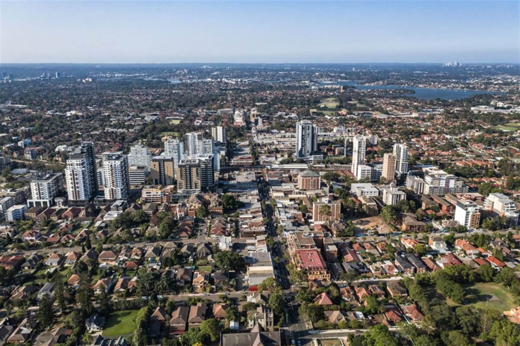 Burwood - Lily White Real Estate